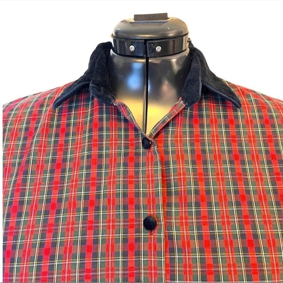 Tabi International Single Needle Stitched Plaid Button Up Shirt with Velvet - Picture 5 of 12